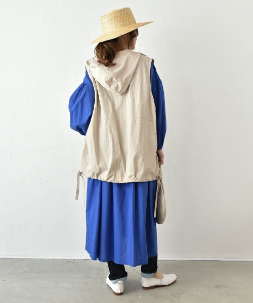hagumu｜フード付きコットンナイロンベスト [[hag-110]]