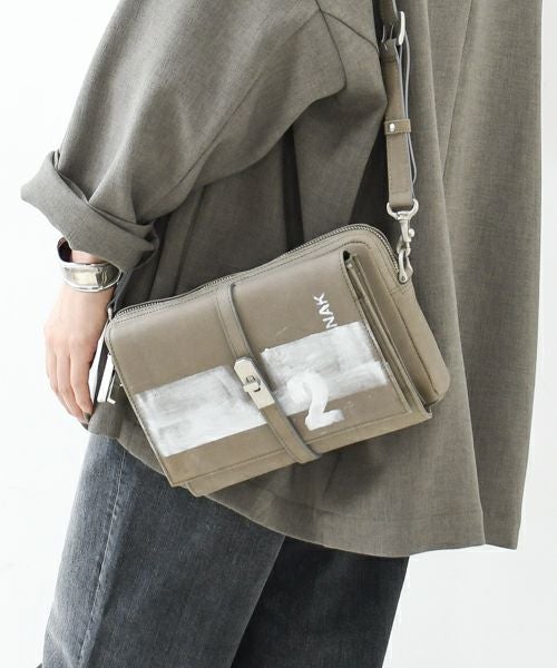 エムユーエル　ボディバック　グレーシルバーペイント　半額以下 楽天市場】【正規販売店】【即納】ボディバッグ メンズ レディース