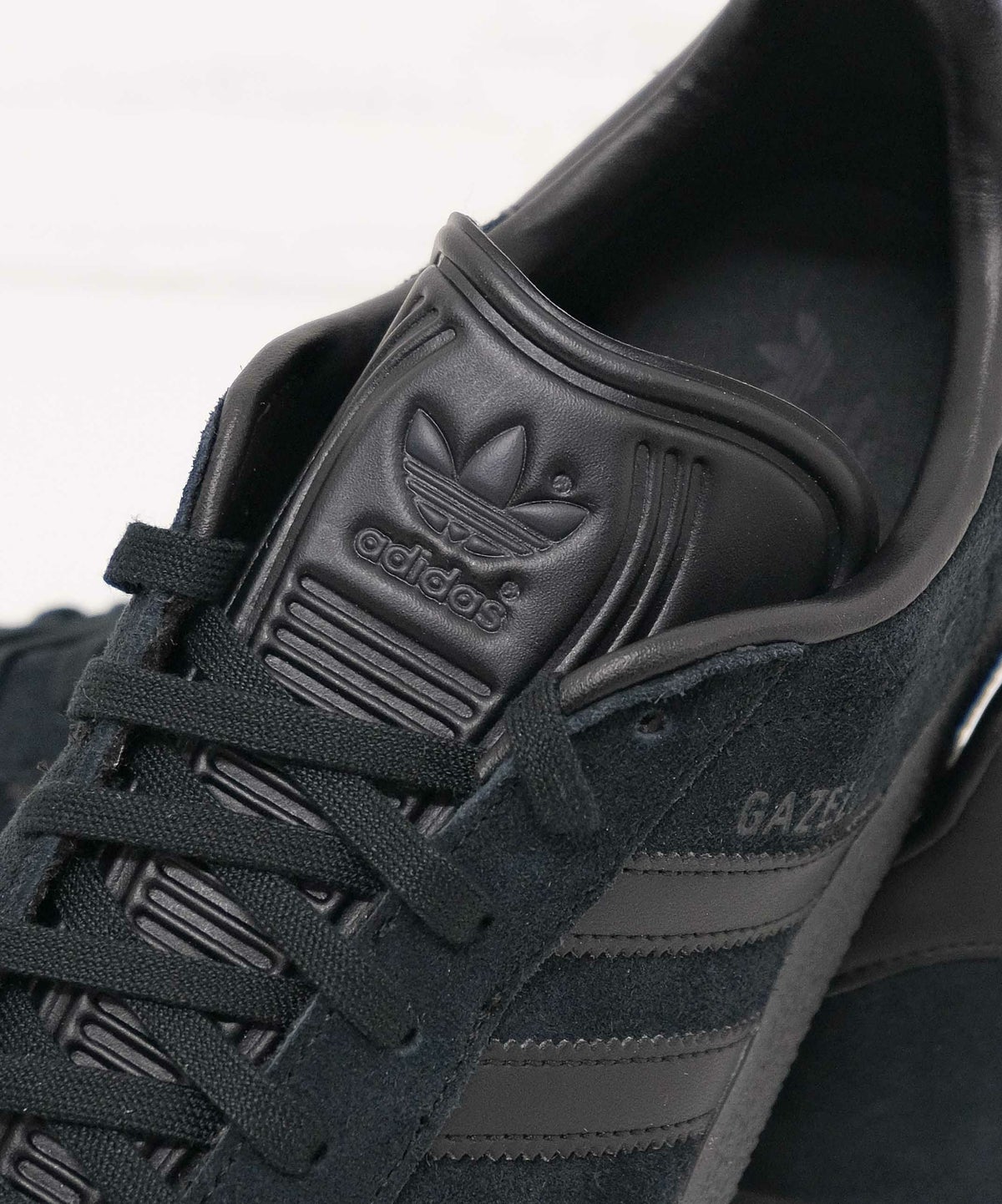 adidas｜GAZELLE (ガッツレー / ガゼル) [[EOZ88]][D]