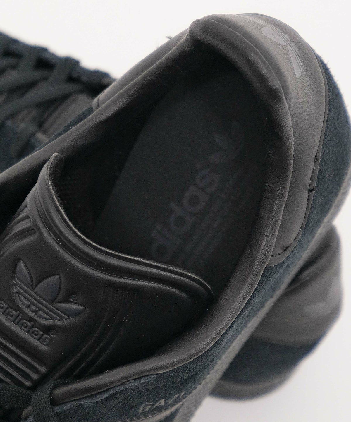 adidas｜GAZELLE (ガッツレー / ガゼル) [[EOZ88]][D]