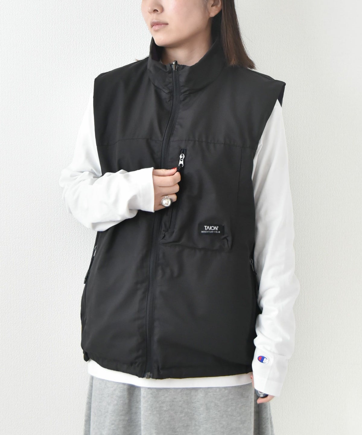 TAION｜NON DOWN MOUNTAIN REVERSIBLE W-JIP VEST [[TAION-R002WZNDMT]][D]