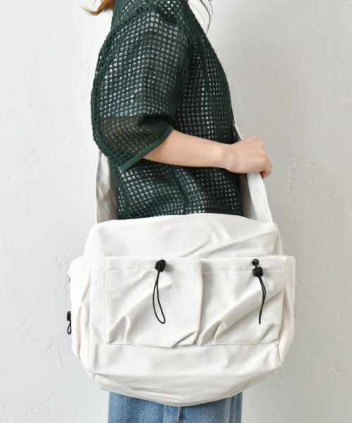 IN THE MARKET｜ナイロンショルダーバック [[Z241026]][C]