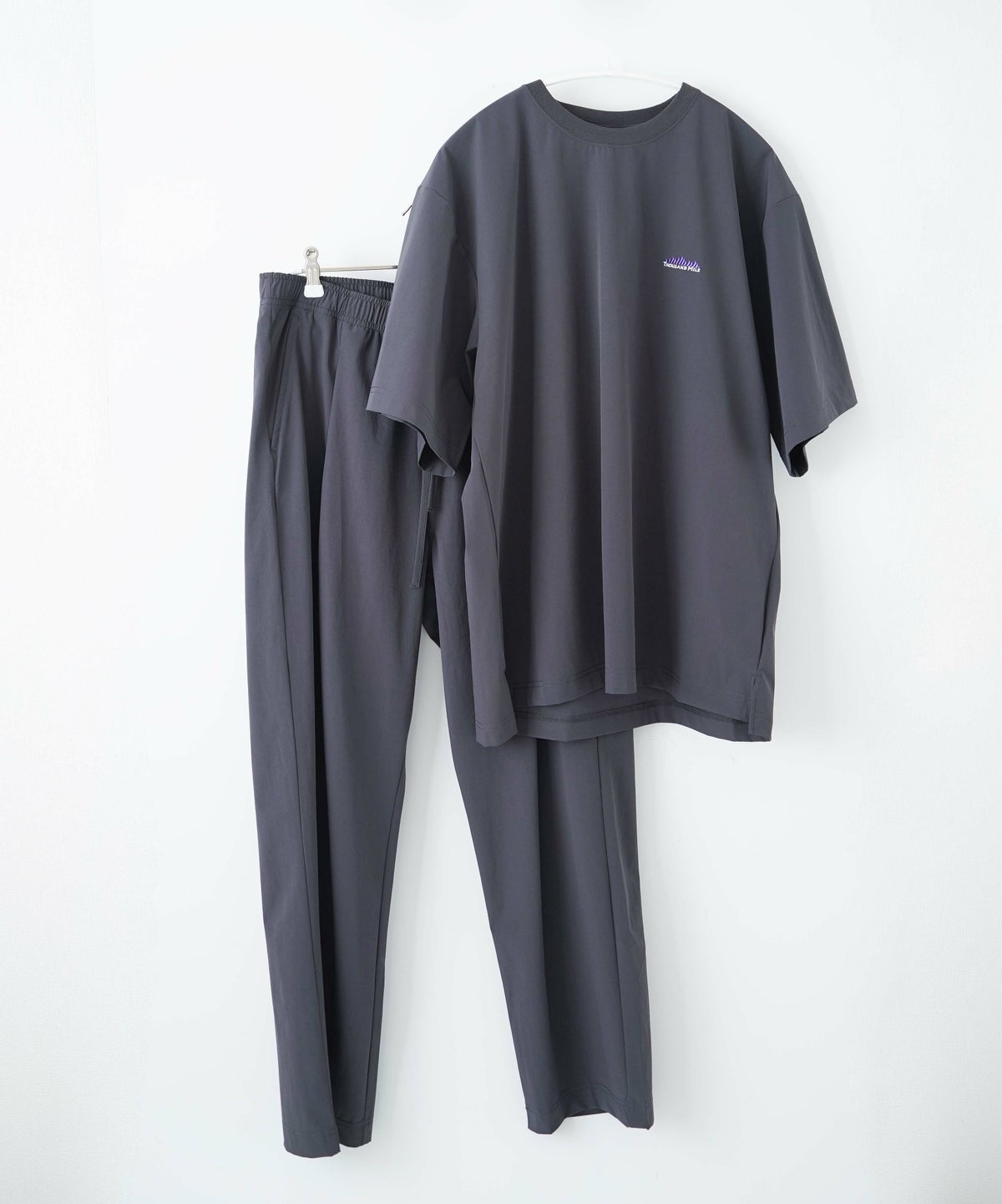THOUSAND MILE｜ショートスリーブTee＆ロングパンツセット [[TM251NP00011]][D]