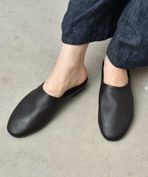 Diu｜オイルレザーミュールサンダル [[125D1630]][C]