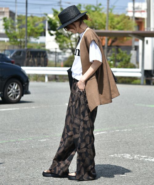 HUMS｜Vネックベスト [[HUM-057]][C]