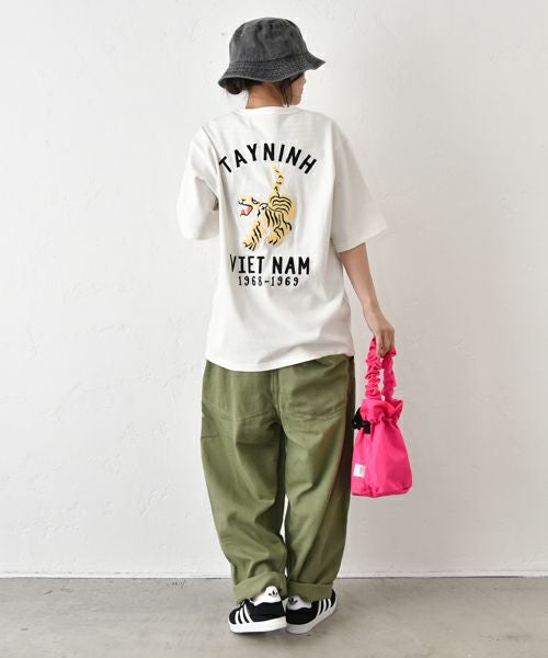 Gives a sense of fullment｜天竺刺繍Tee [[652003]][C]