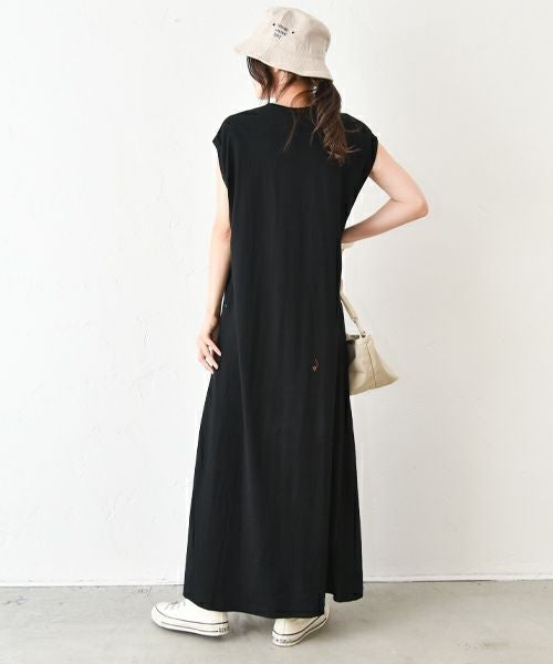 her.｜フロッキープリントノースリーブワンピース [[3252C-906]][C]