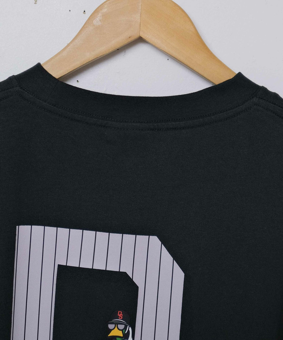 duckster｜吸水速乾天竺　リラックスフィットTee（TEAM LOGO) [[936402]][D]