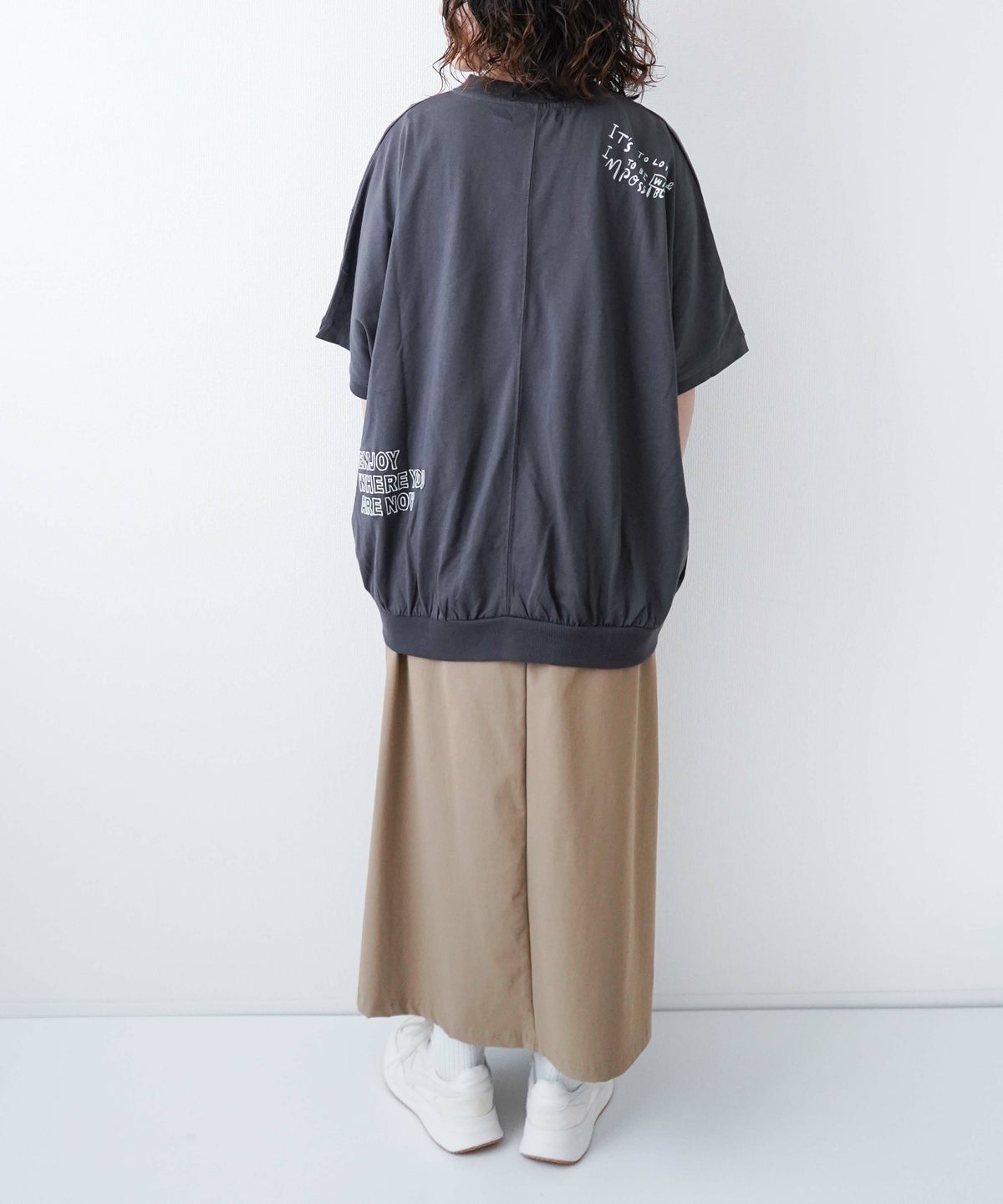 day standard｜ランダムロゴドルマンカットソー [[K52093-28]][D]