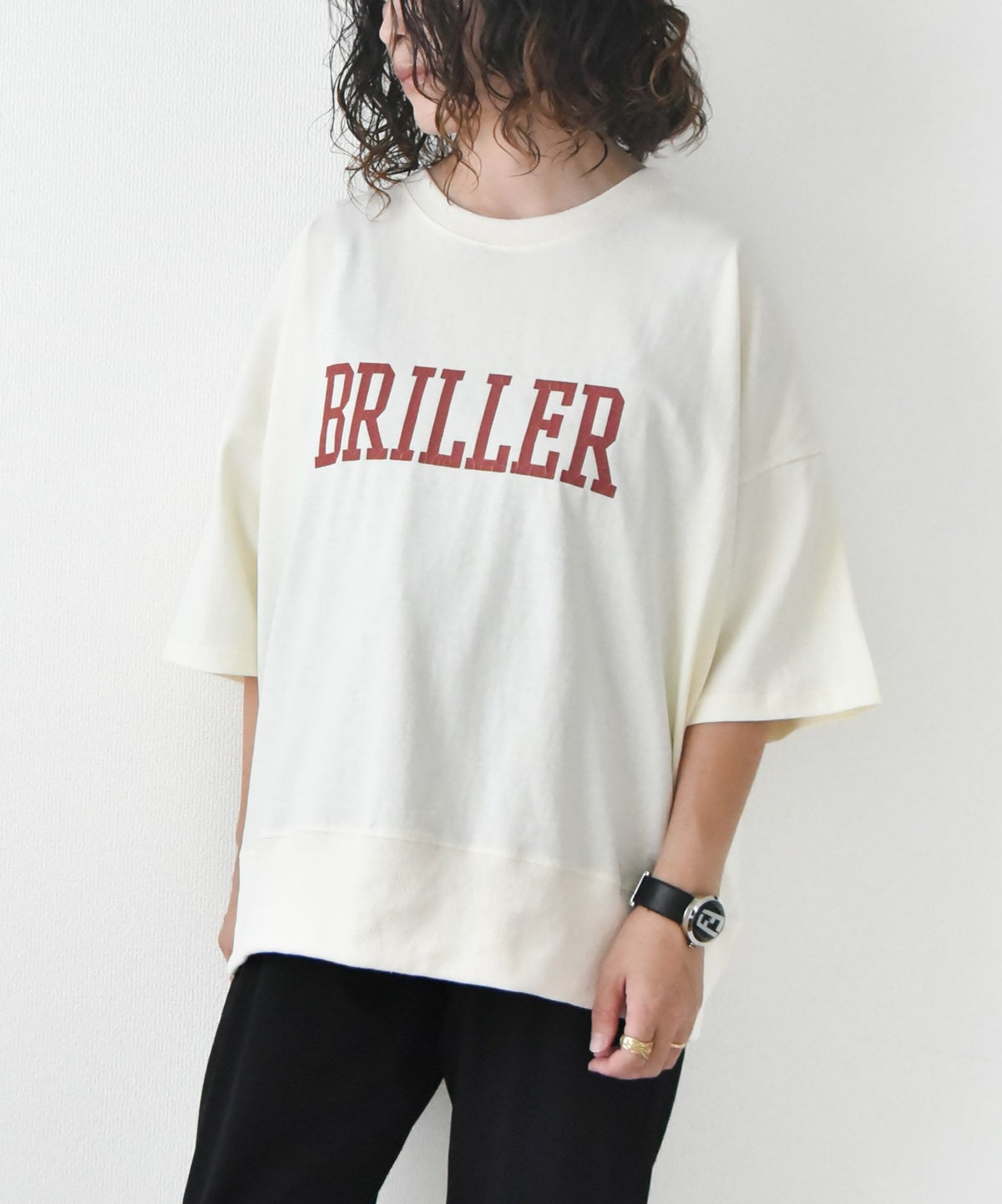 KAKELA&TRANQUIL｜裾リブカレッジロゴプリントクルー [[12505-245-10]]