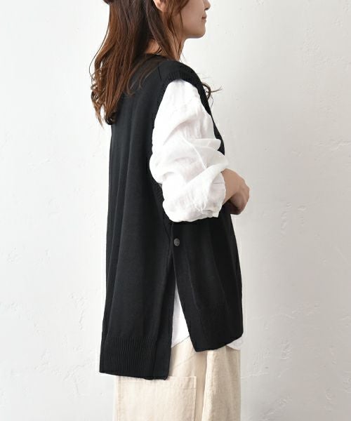 hagumu｜サイドボタンリネンニットベスト [[ha-BE-28]][C]