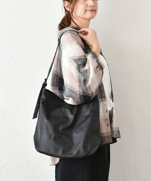 ONEPAIRED｜カウレザービッグワンショルダー [[51099]][C]