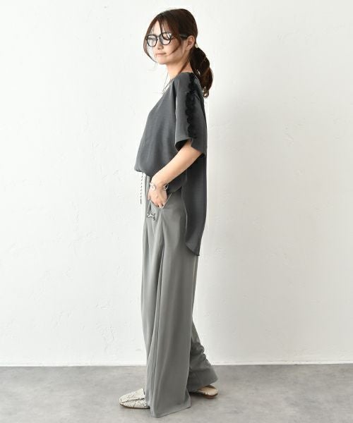 TRANOI.｜ショルダーフリルプルオーバー [[223J278]][C]