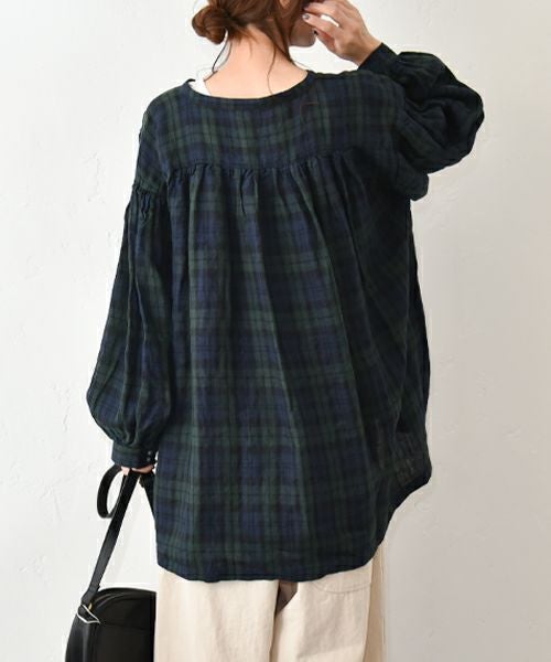 08Mab｜リネンVネックギャザーシャツ [[CF-825HF1244]][C]