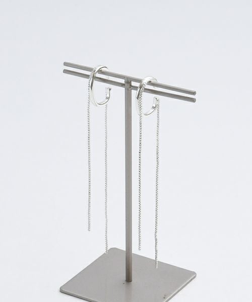 CHIGNON　ボックスチェーンイヤカフ