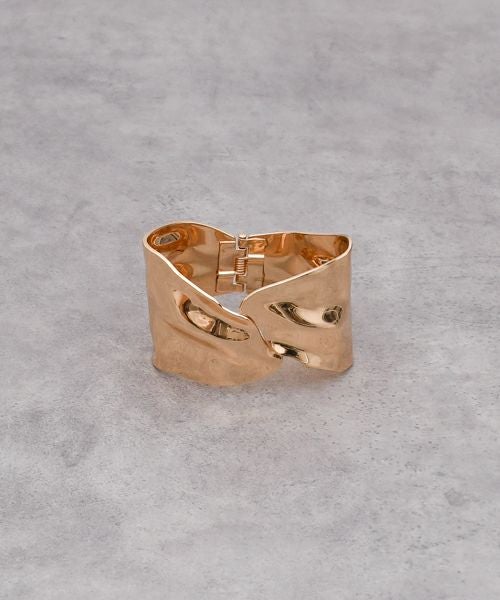 CHIGNON  シニョン リーフワイドバングル