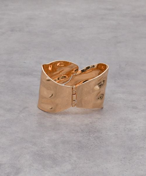 CHIGNON  シニョン リーフワイドバングル