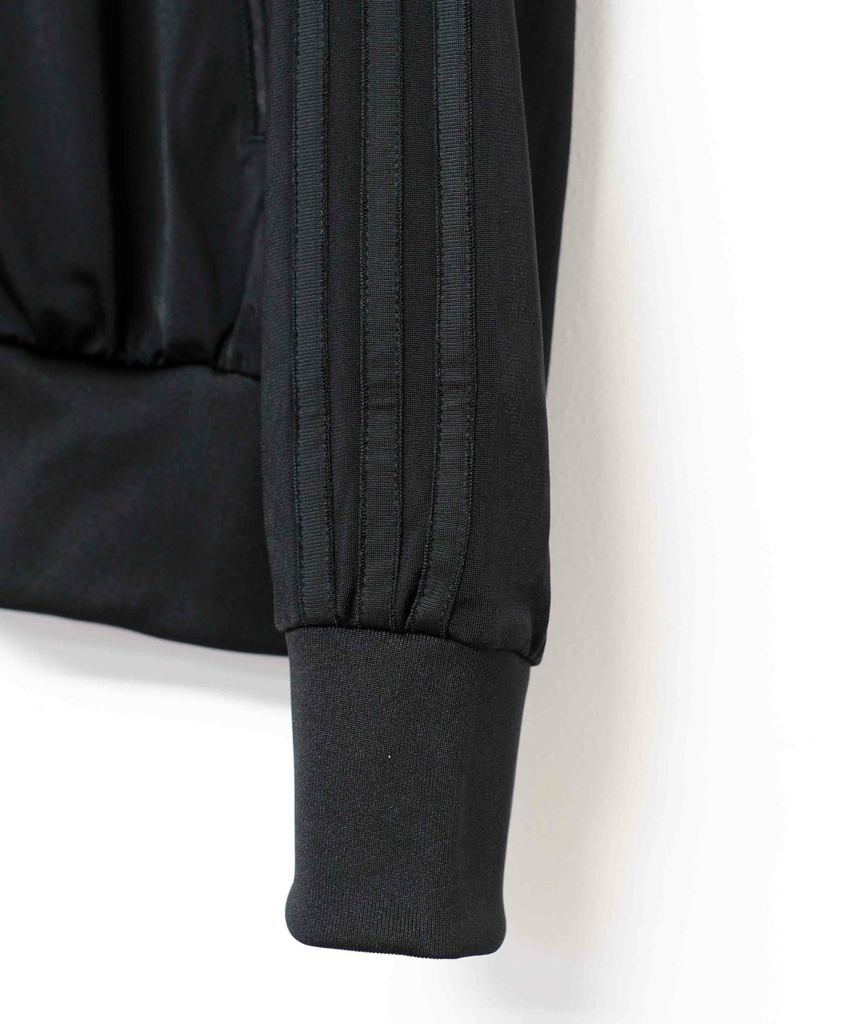  adidas｜トラックジャージ FBIRD TT [[FWE48]][D]