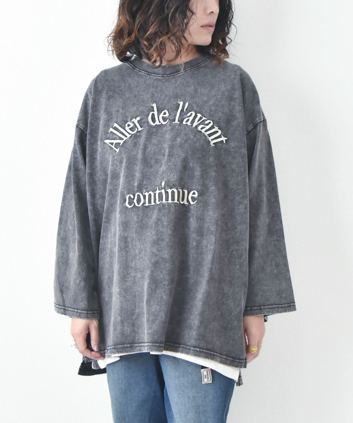 KAKELA&TRANQUIL｜刺繍ロゴクルー7分袖 [[12505-253-10]][D]