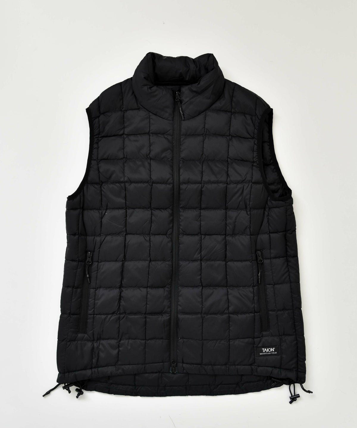 TAION｜MOUTAIN HI-NECK W-ZIP LIGHT DOWN VEST [[TAION-002ZXMT-800]][D]