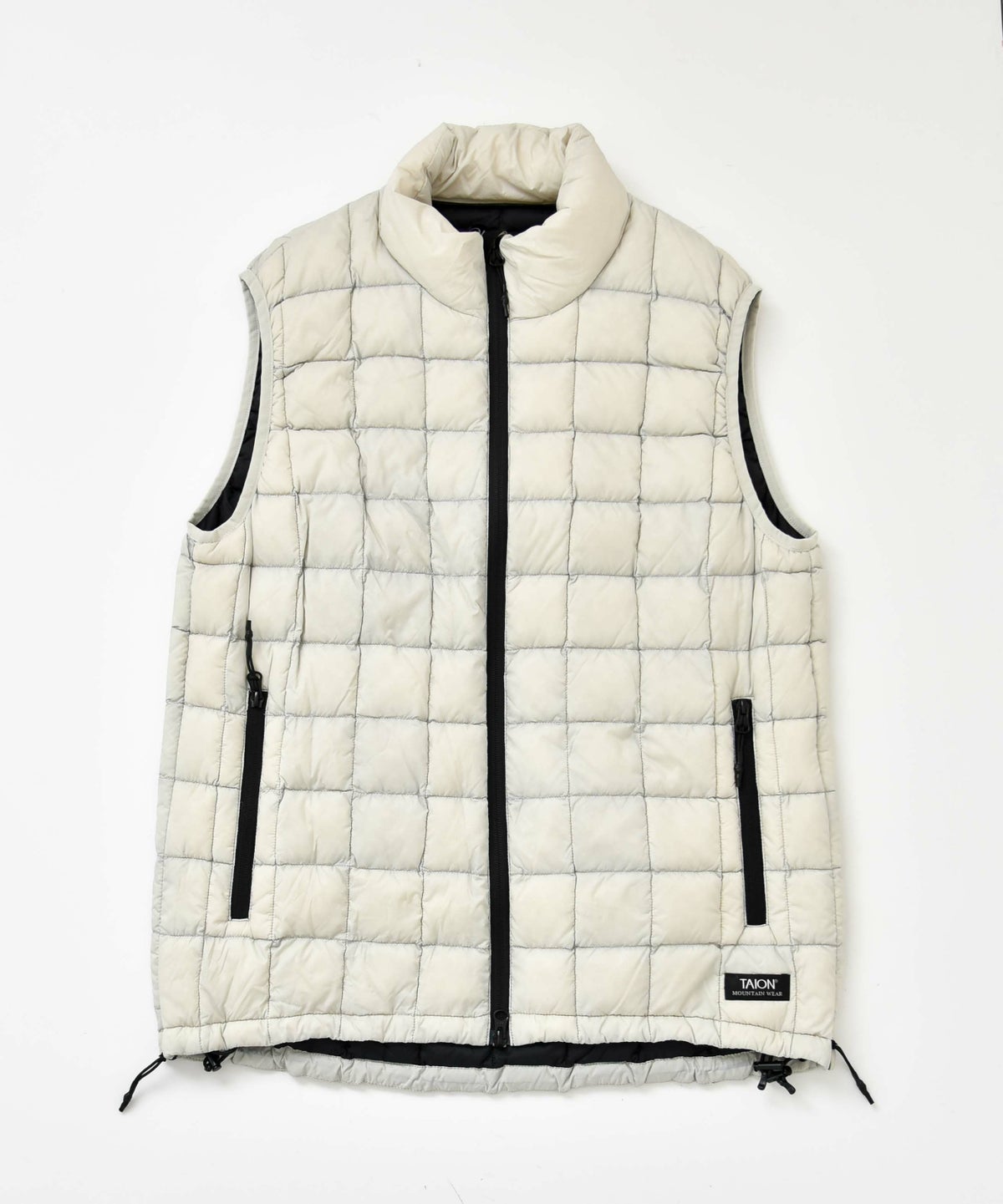 TAION｜MOUTAIN HI-NECK W-ZIP LIGHT DOWN VEST [[TAION-002ZXMT-800]][D]