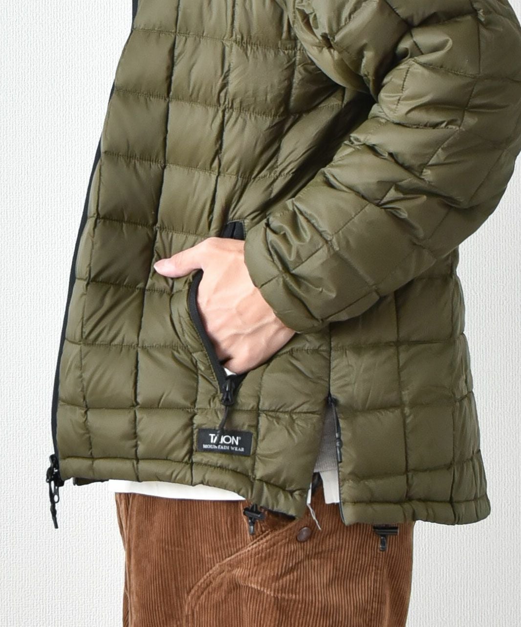 TAION｜MOUTAIN HI-NECK W-ZIP LIGHT DOWN JACKET [[TAION-102ZXMT-800
