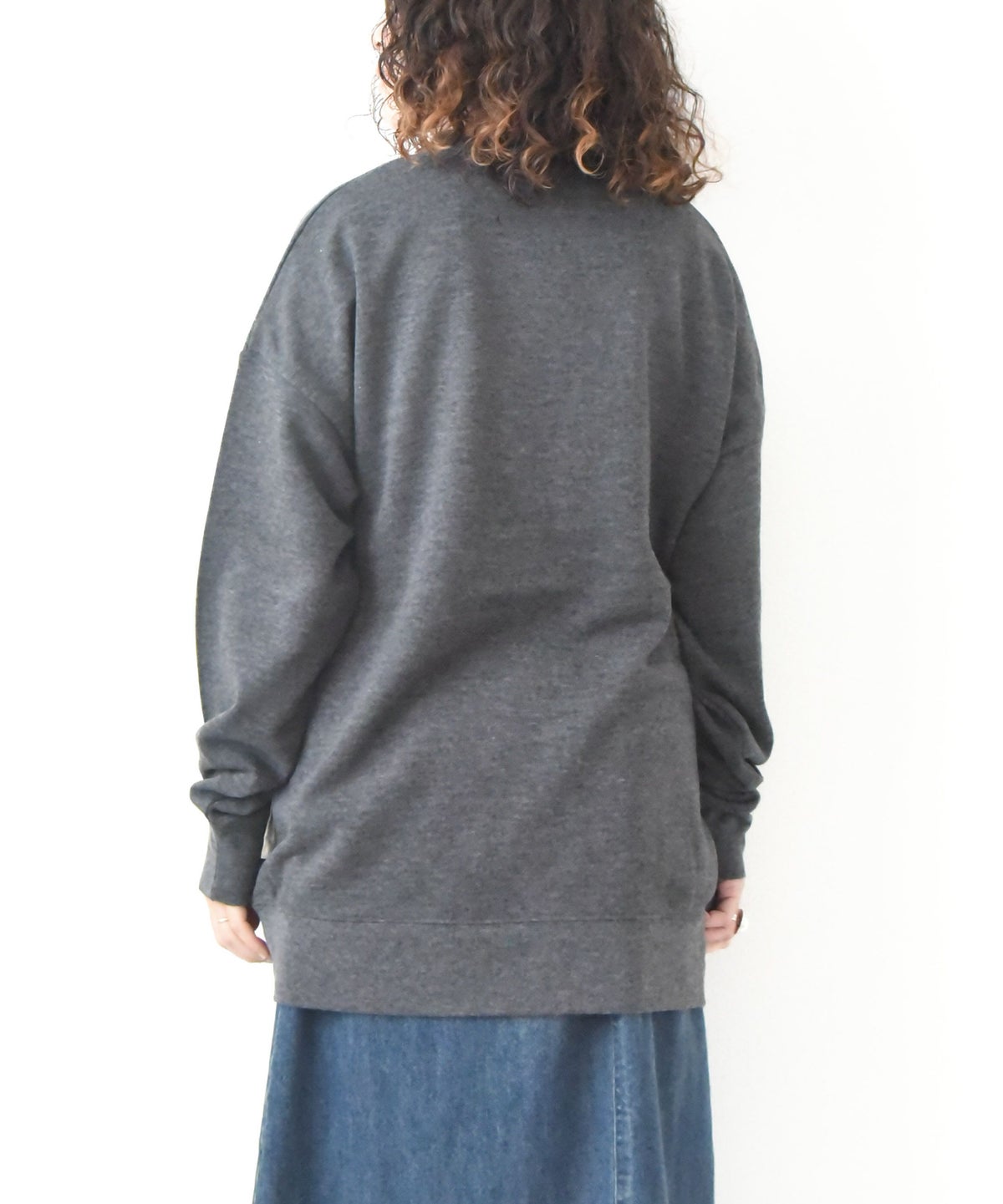 KAKELA&TRANQUIL｜ロングクルーカレッジ刺繍 [[12507-299-10]][D]