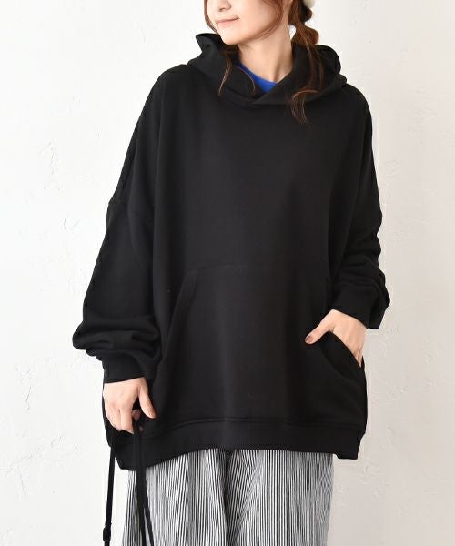 IN THE MARKET スウェットロングパーカー IN THE MARKET スウェットロングパーカーの通販 by bee's shop｜ラクマ