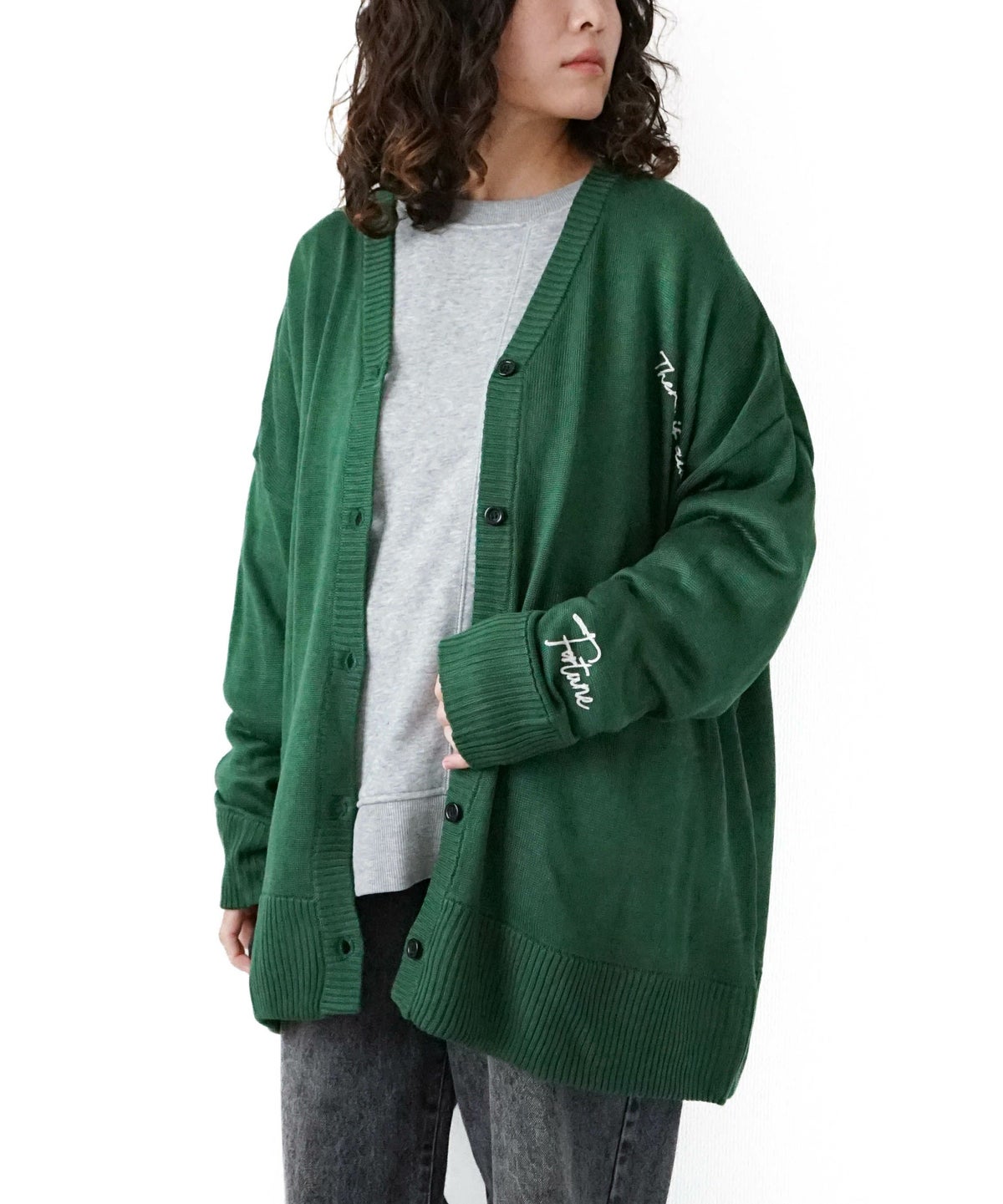 day standard｜ランダムロゴVカーデ [[B53053-28]][D]