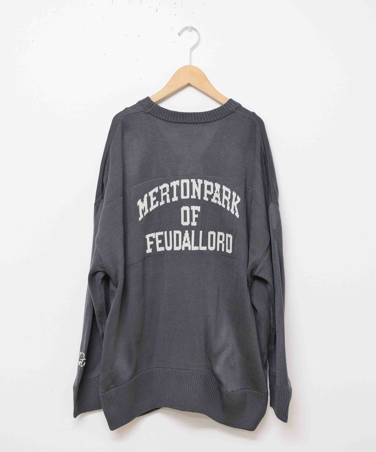 day standard｜ランダムロゴVカーデ [[B53053-28]][D]