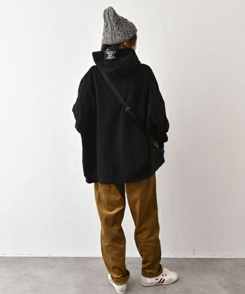 IN THE MARKET｜ワッペン付オーバースウェットパーカー [[C-2425]][C]