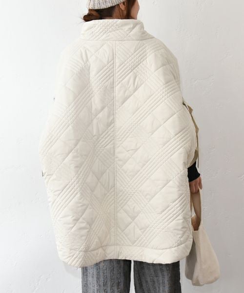 hagumu｜キルティングポンチョ [[32839A431]][C]