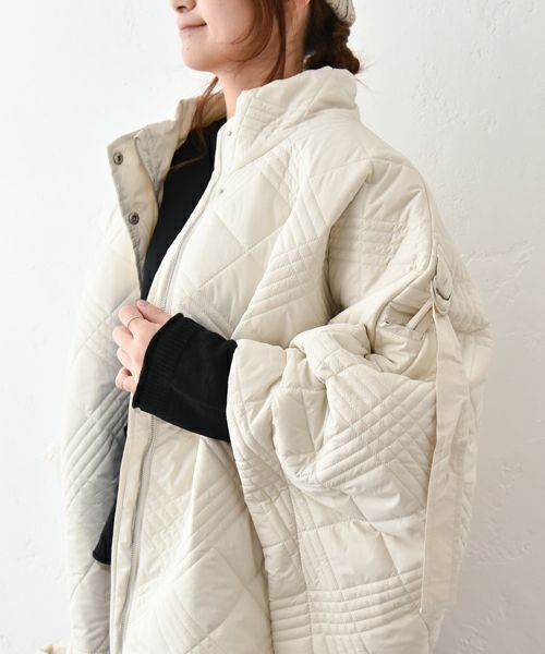 hagumu｜キルティングポンチョ [[32839A431]][C]