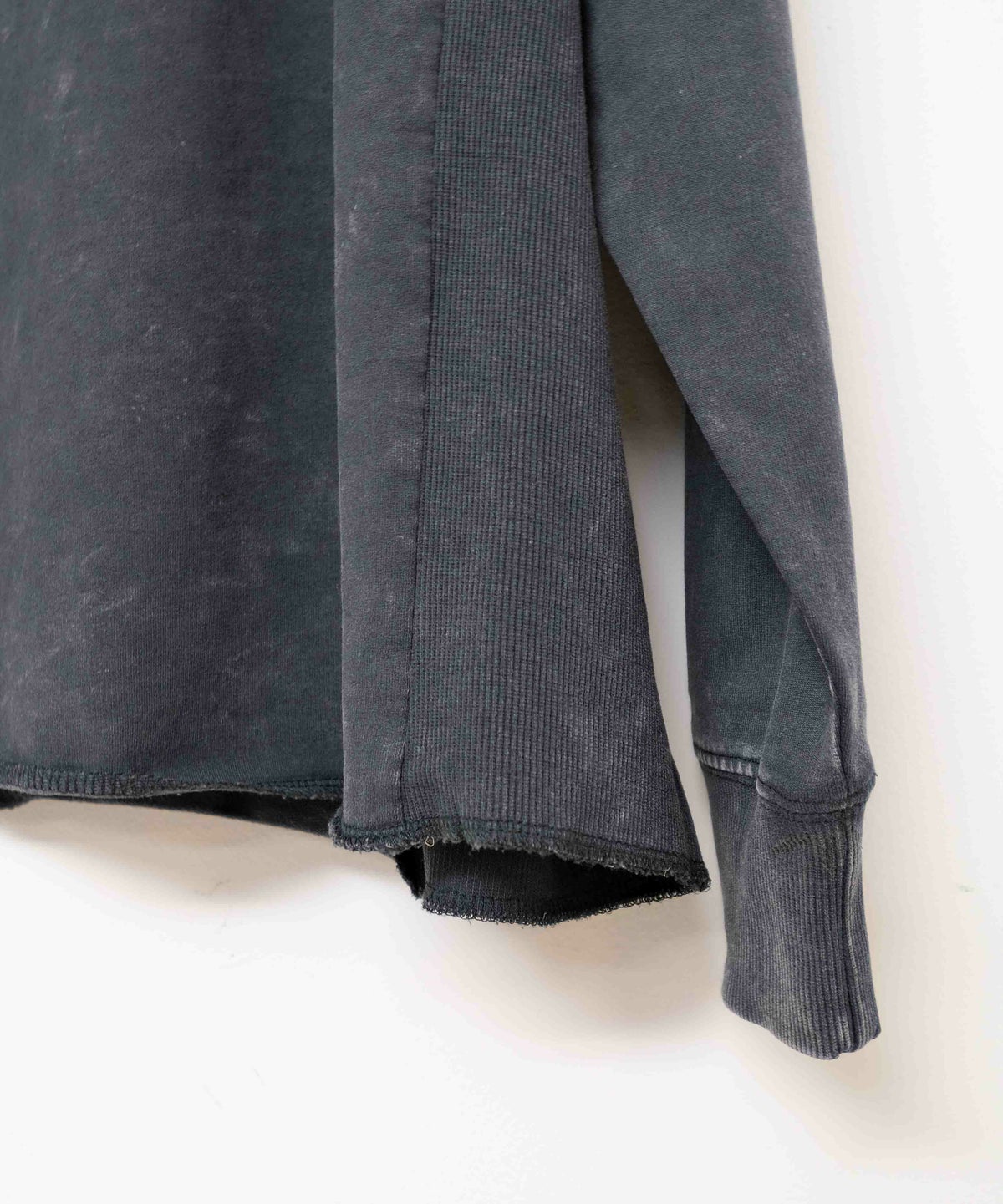 KAKELA & TRANQUIL｜コード刺繍ロゴフーディー [[12509-337-10]][D]