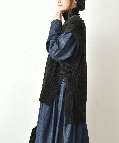hagumu｜ケーブル編みベスト [[52015352]][C]