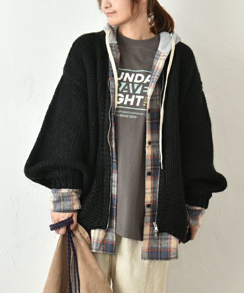 IN THE MARKET｜ロービングケーブルショート丈ニット [[HUG-3411S120]][C]