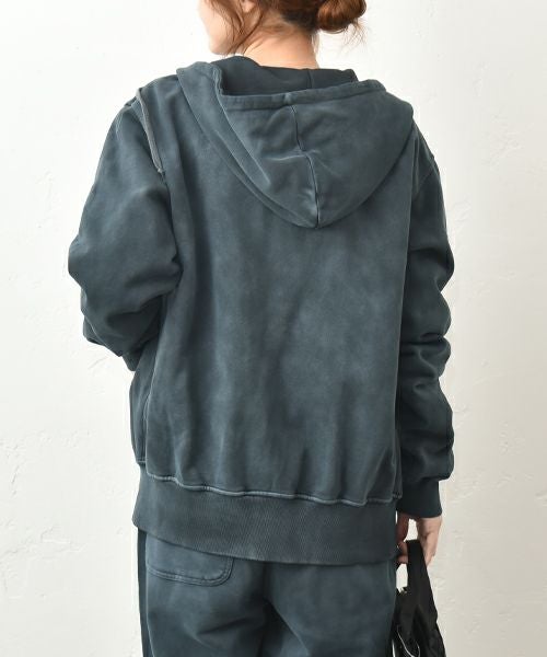 Gives a sense of fullment｜裏毛ジップアップパーカー [[661023]][C]