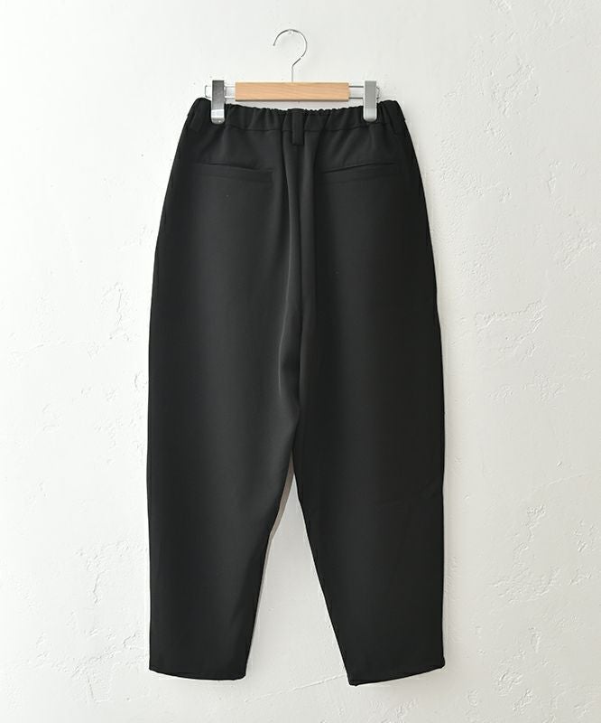 un cinq｜タックテーパードパンツ [[U-05]][C]