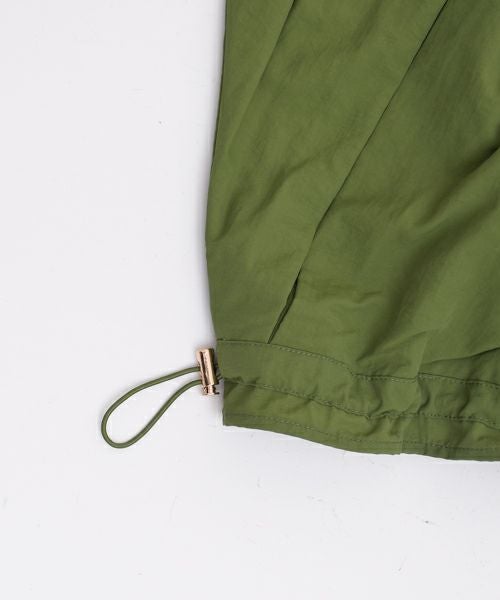 マルゴーヴィンテージ 撥水ナイロンノーカラーブルゾン シャンドゥラローズ マルゴーヴィンテージ 撥水ナイロンノーカラーブルゾン シャンドゥラ