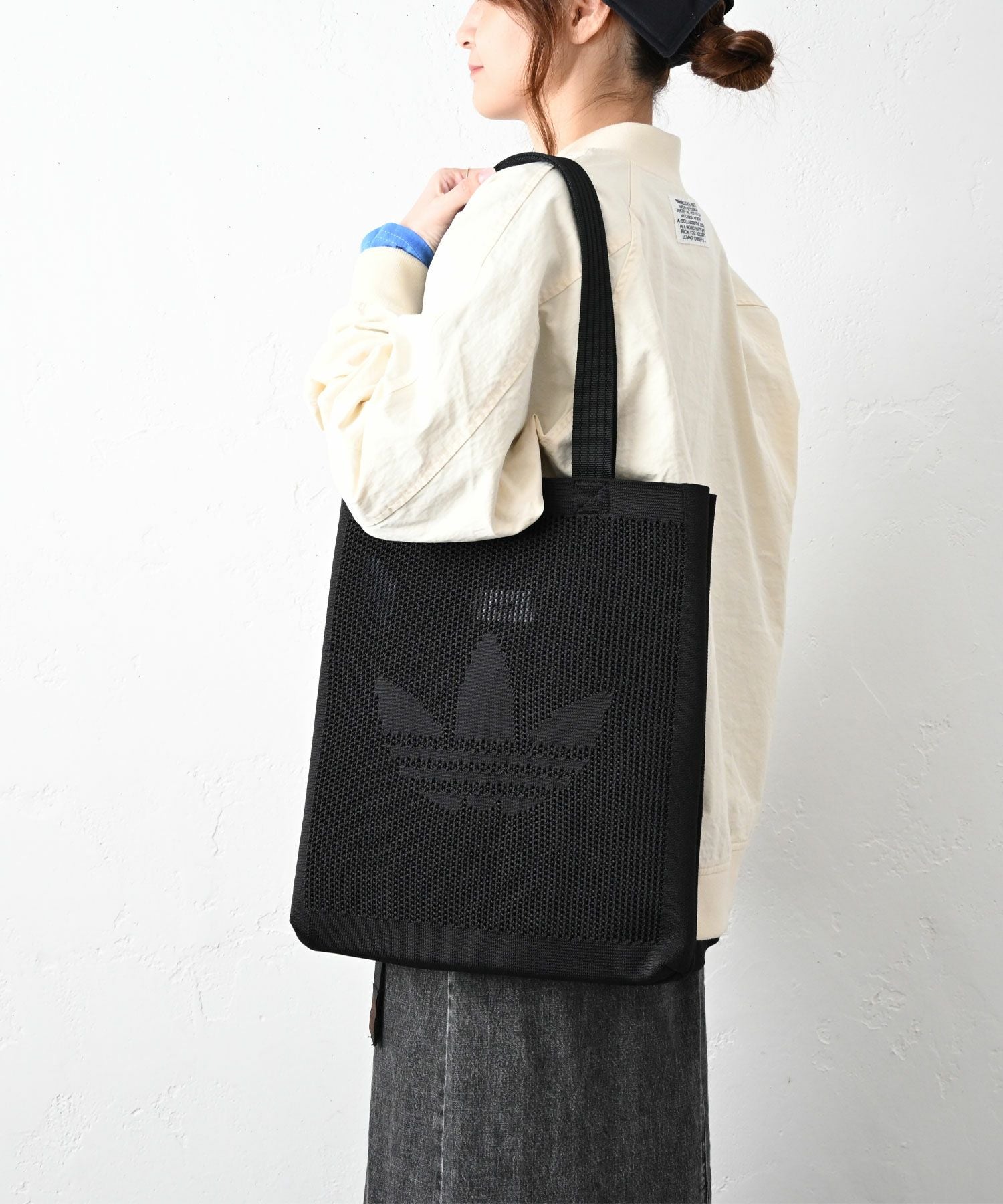 adidas｜CROCHET TOTE BAG [[CE035(KD1001/KD1002)]][C] | ma28 ONLINE