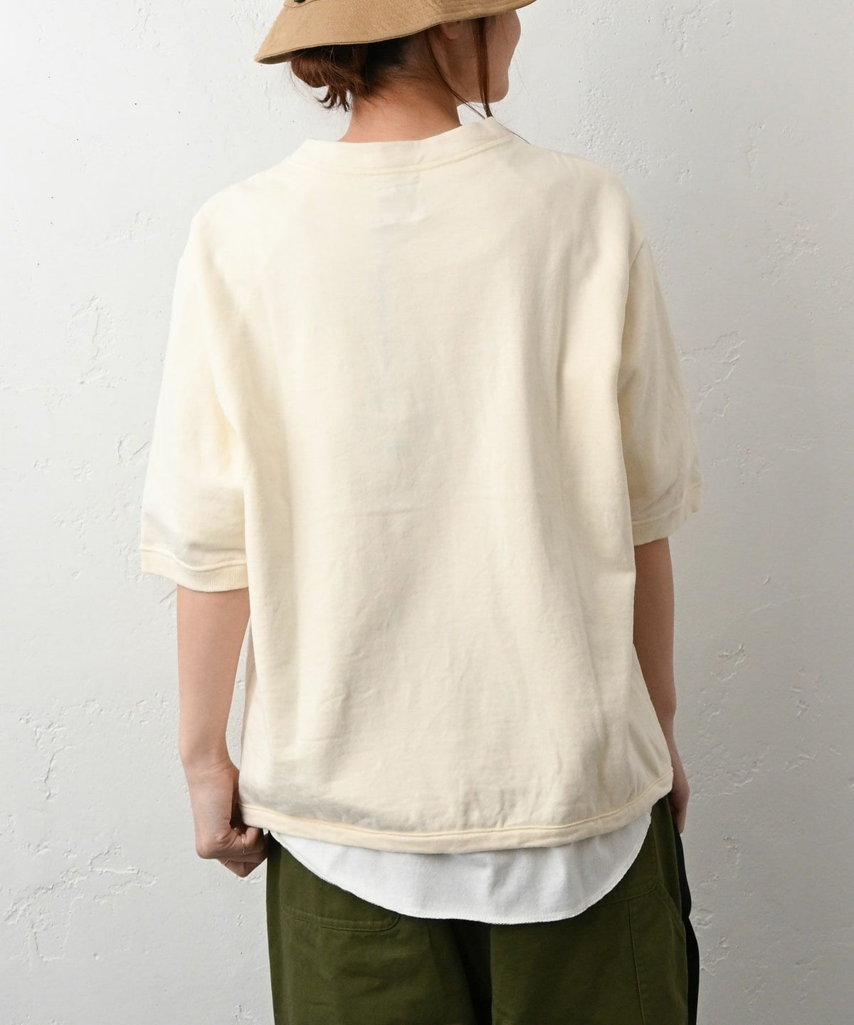 her.｜ミニ裏毛 5分袖ロゴプリントTシャツ [[7261C-914]][C]