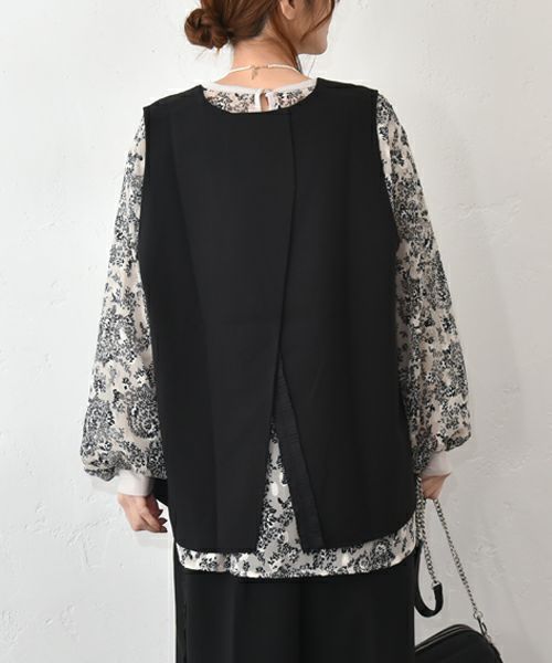 TRANOI.｜バックスリットキーネックジレ [[214R228]][C]