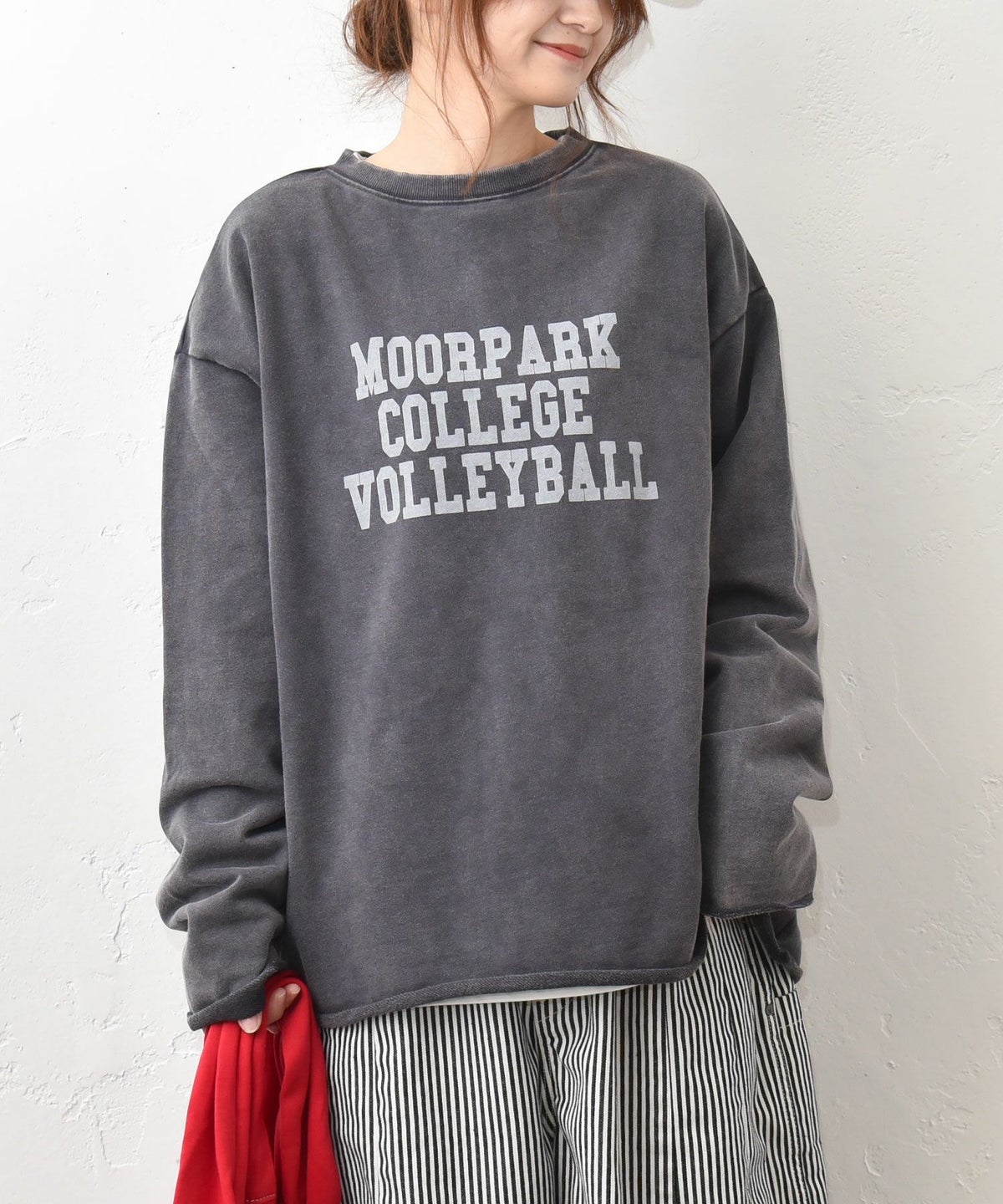 IN THE MARKET｜ピグメントカレッジロゴミニ裏毛ロンT [[C-2512]][C]