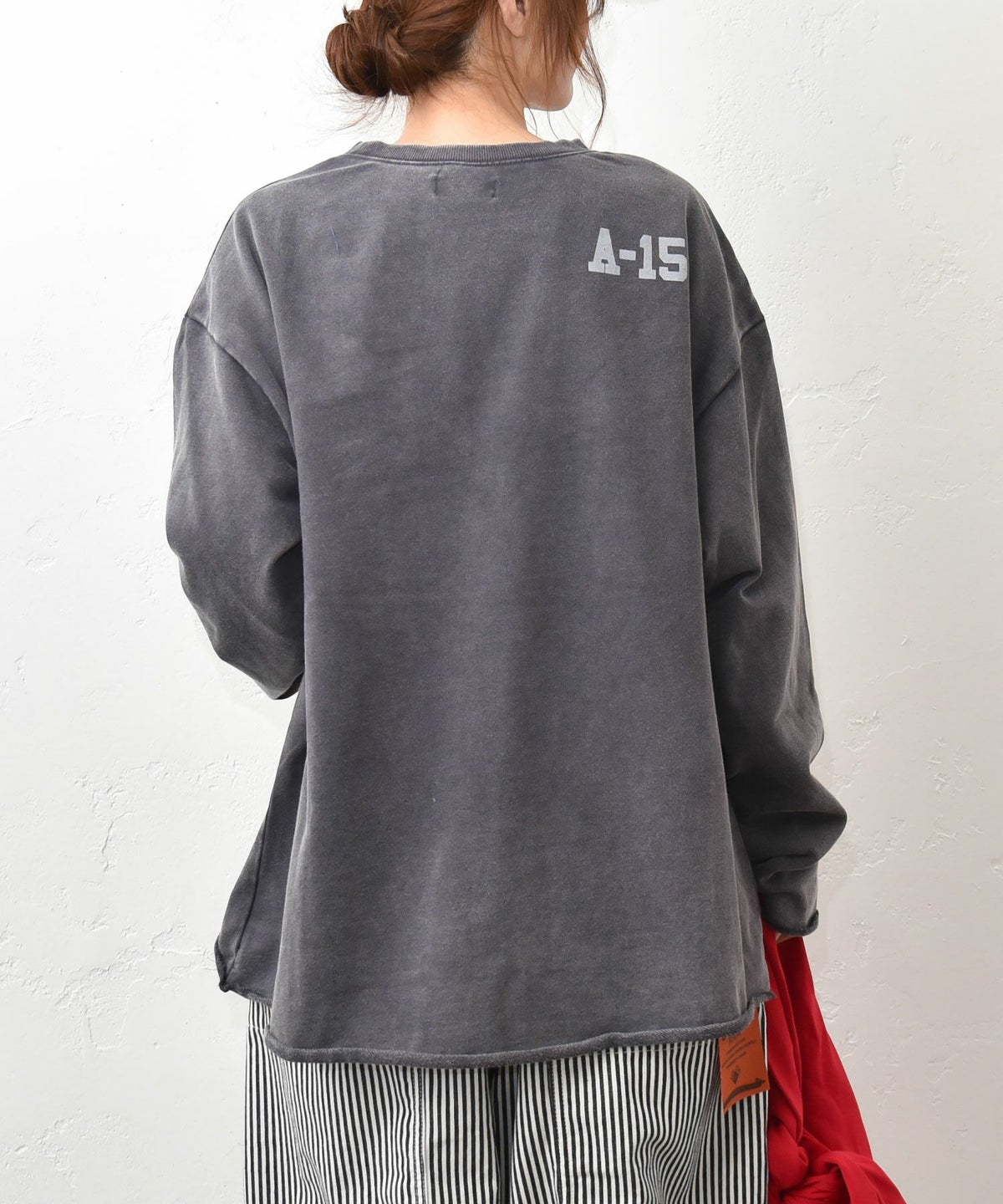 IN THE MARKET｜ピグメントカレッジロゴミニ裏毛ロンT [[C-2512]][C]