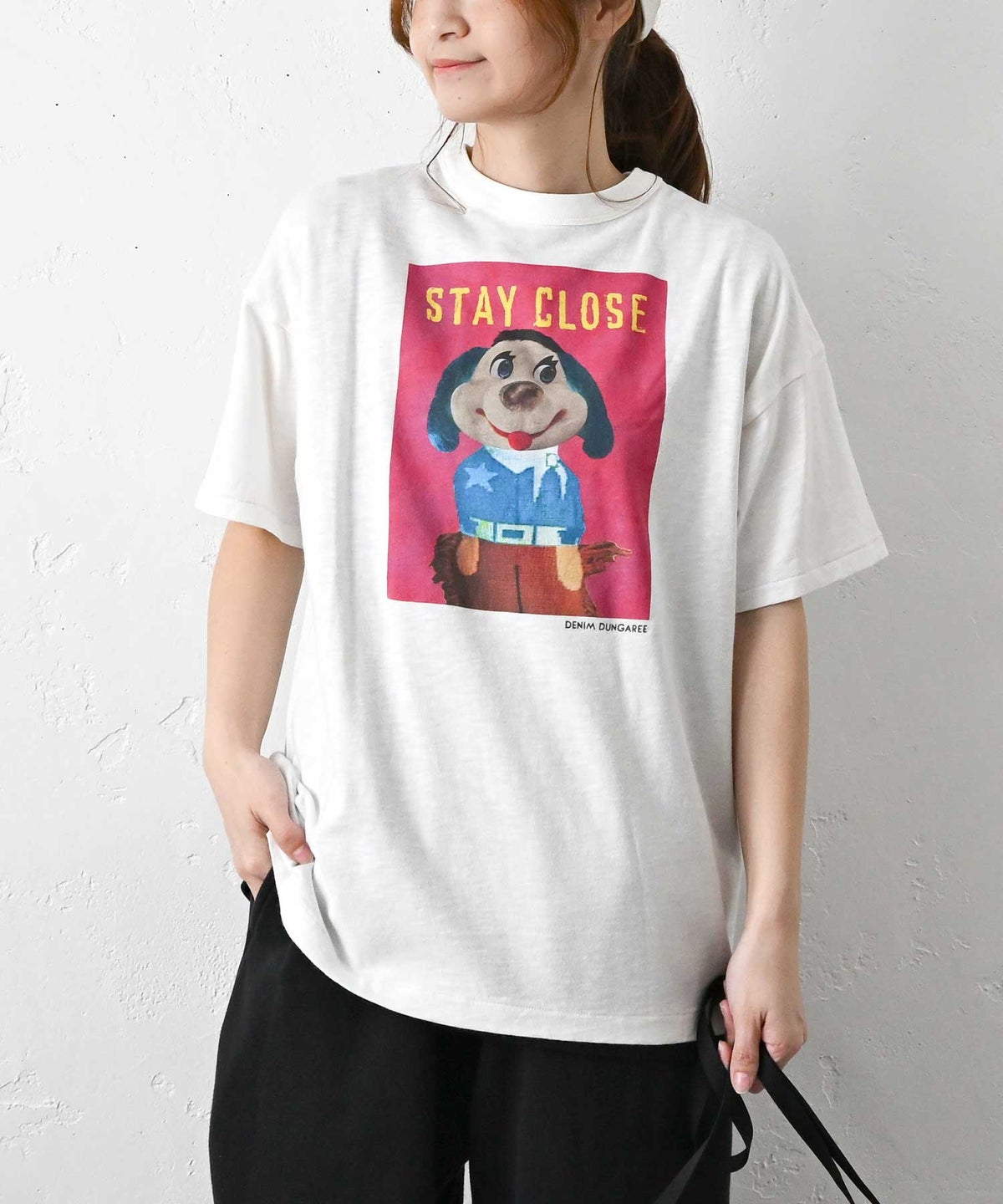 DENIM&DUNGAREE｜天竺STAY CLOSE Tシャツ [[22620403]][C