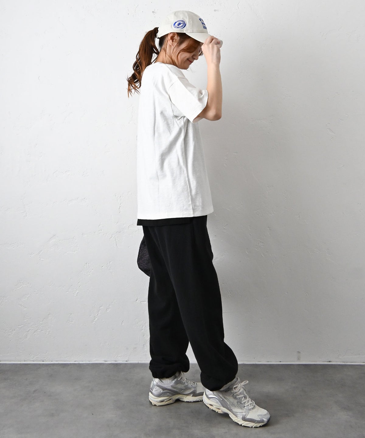 DENIM&DUNGAREE｜天竺STAY CLOSE Tシャツ [[22620403]][C