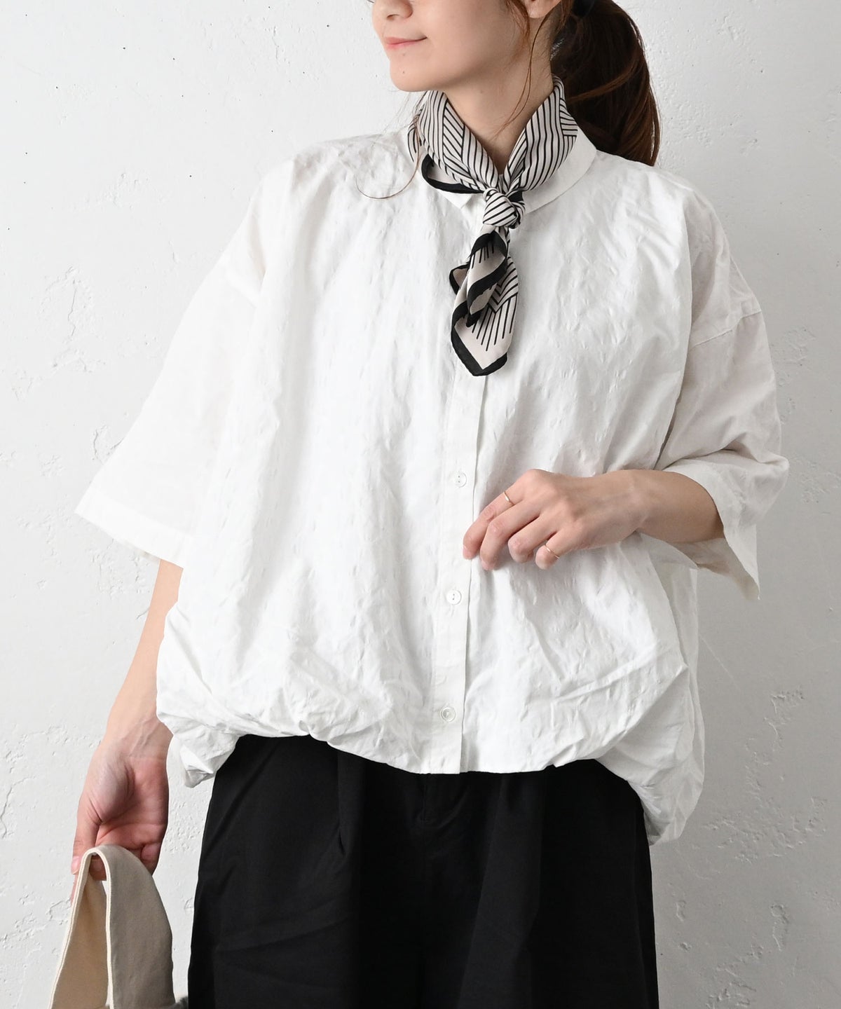 HEAVENLY｜Dot Jacquard Balloon Blouse [[2612072]][C]