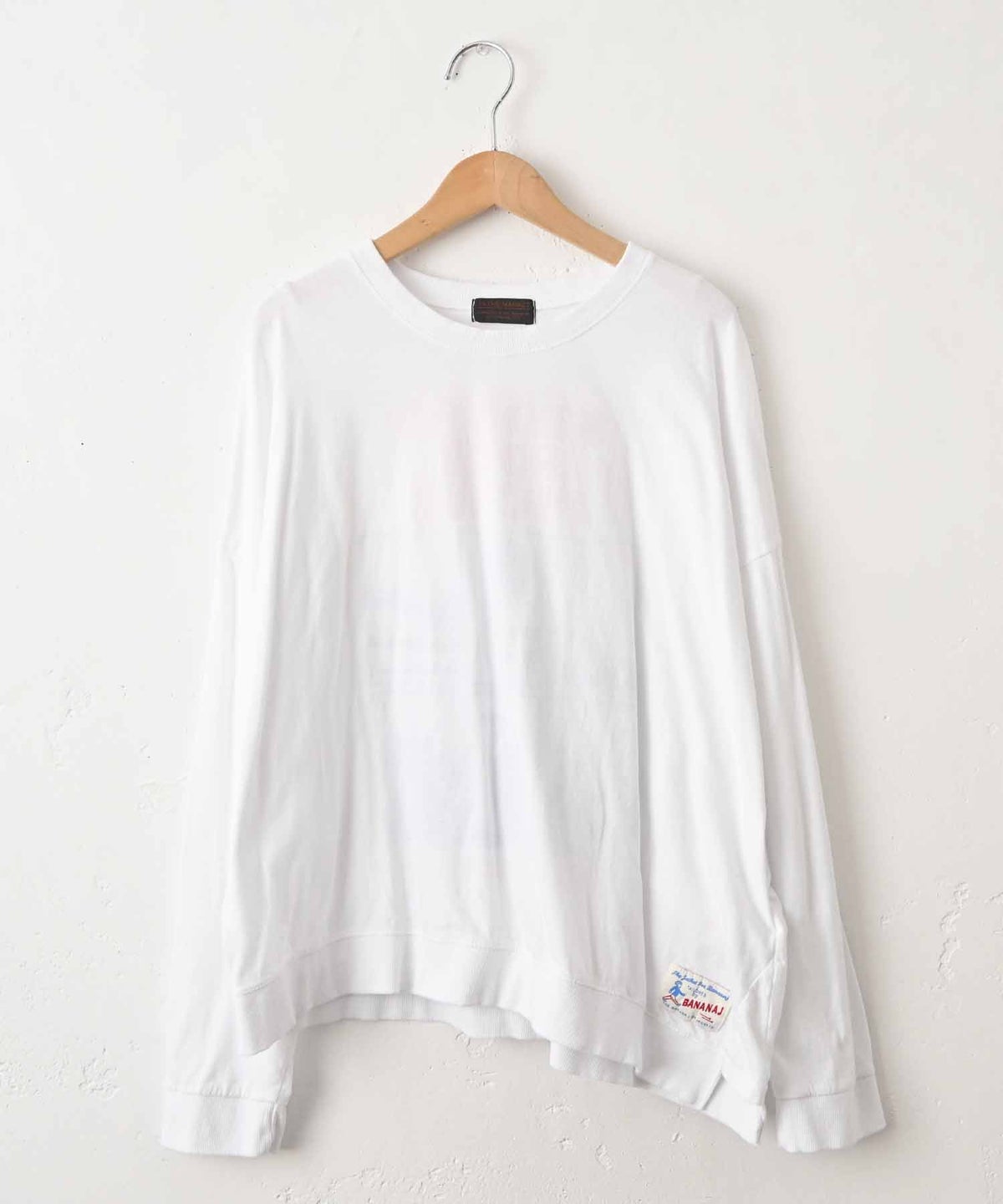  IN THE MARKET｜バックグラフィックルーズロンTee [[C-2548]][C]