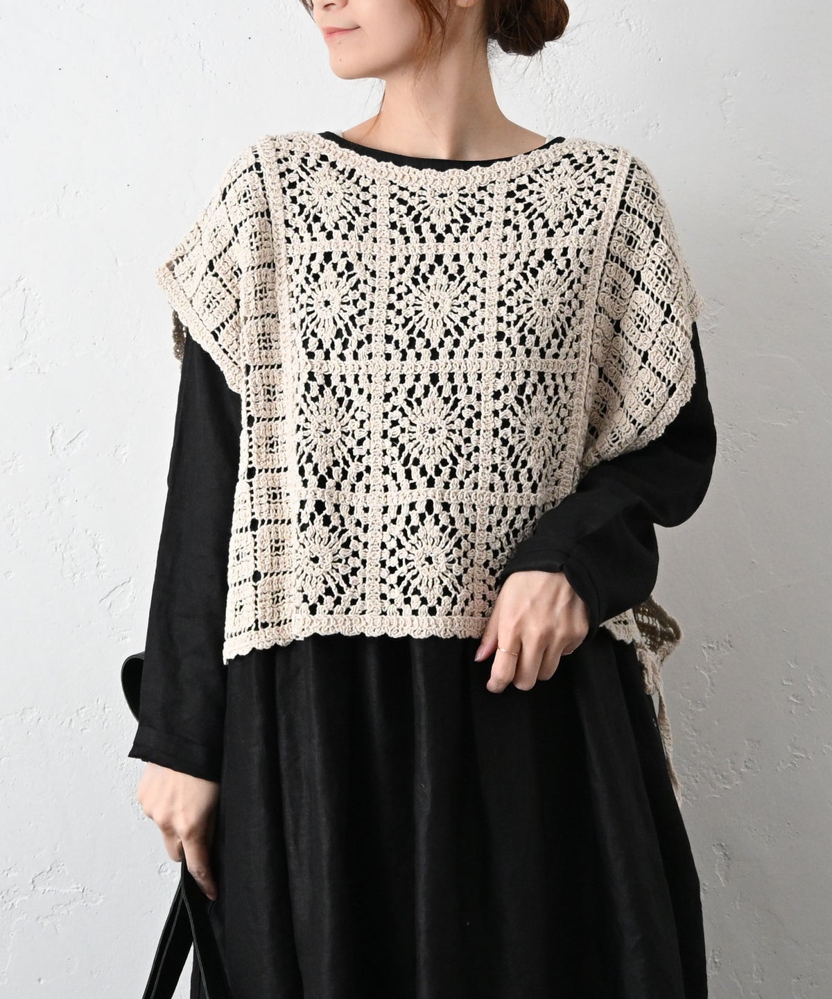 hagumu｜クロシェ風柄編みラウンドネックベスト [[CPMA-8855]][C]