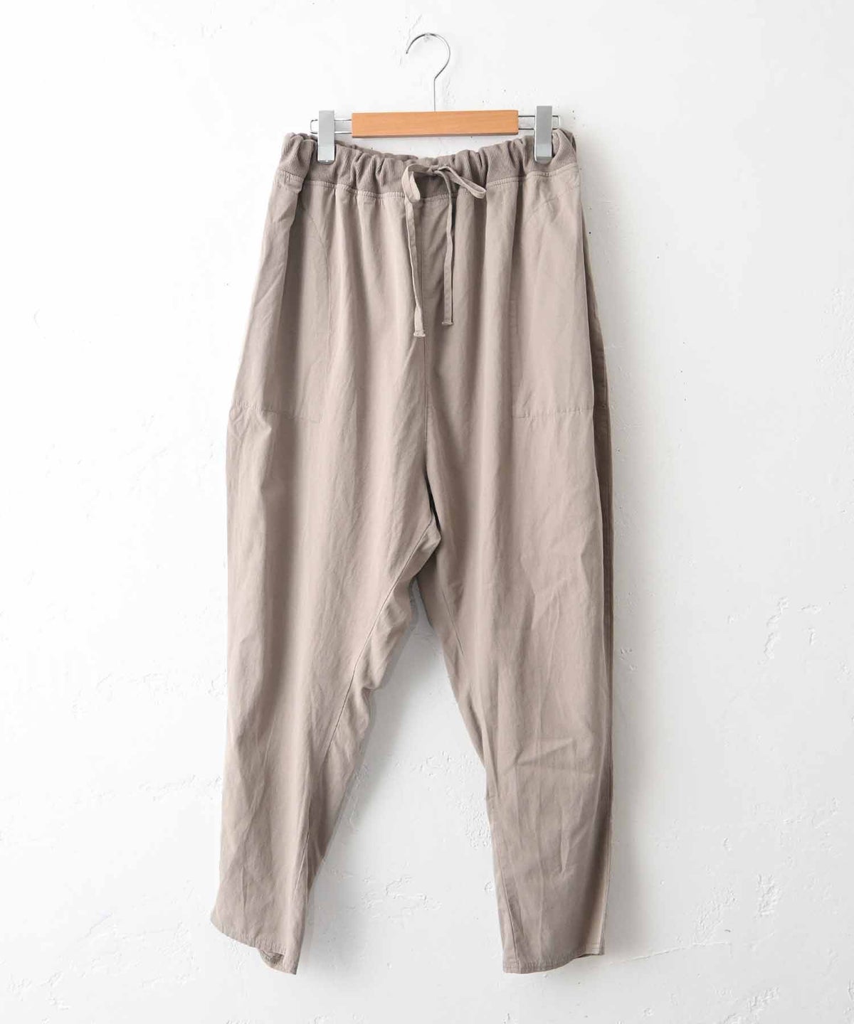  hagumu｜ウエストリブテーパードパンツ [[125711]][C]